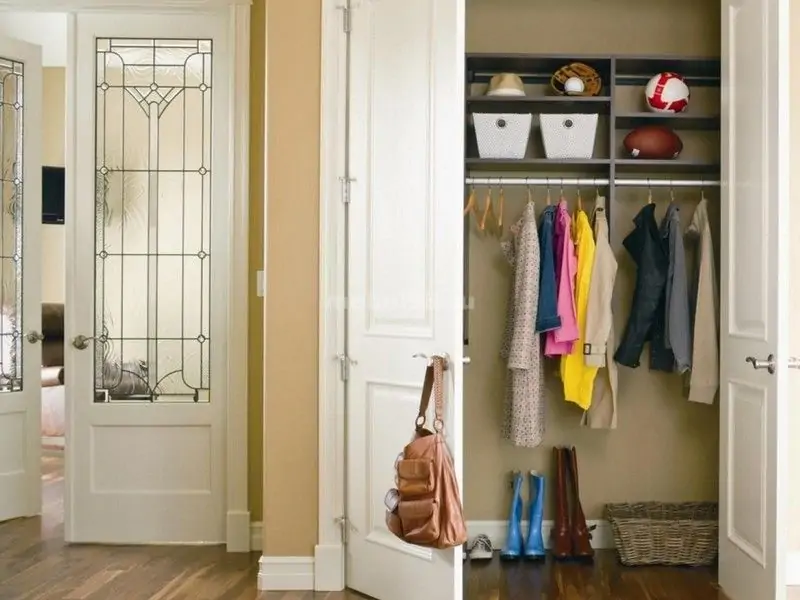 Double closet Doors