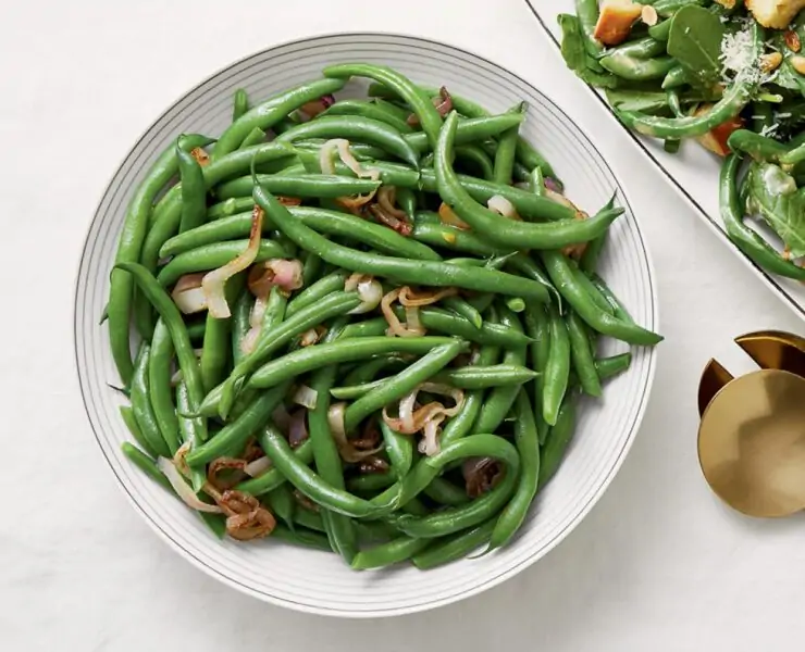 green bean cooking dish