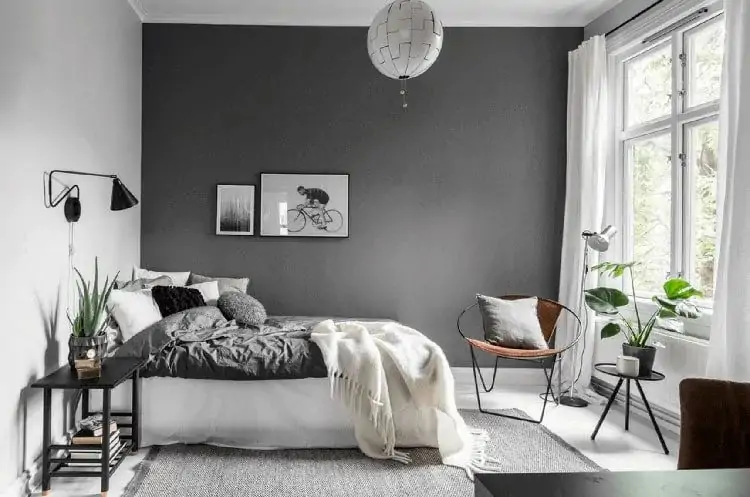 Grey walls in a bedroom