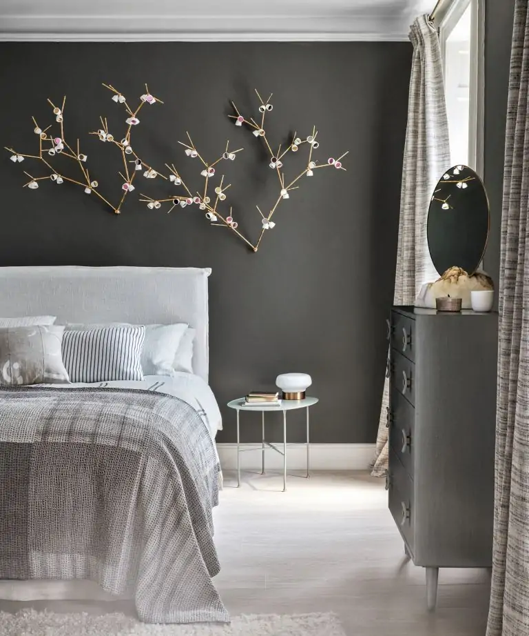 Eye-catching bedroom in grey