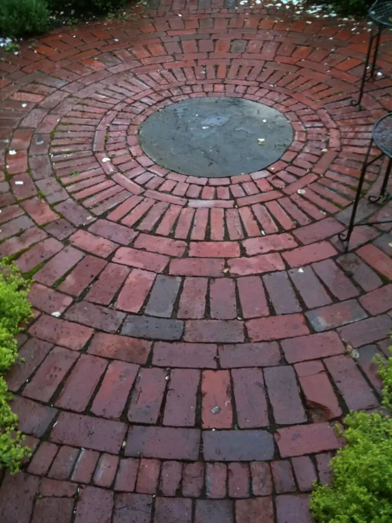 cheap patio paving ideas brick patio