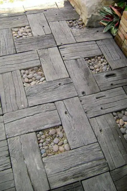 cheap patio paving ideas wood gravel