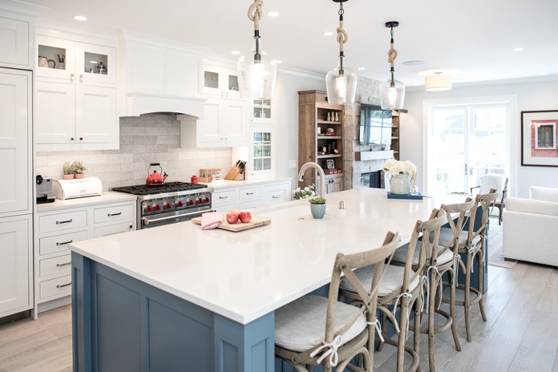 overhead lights for the kitchen island