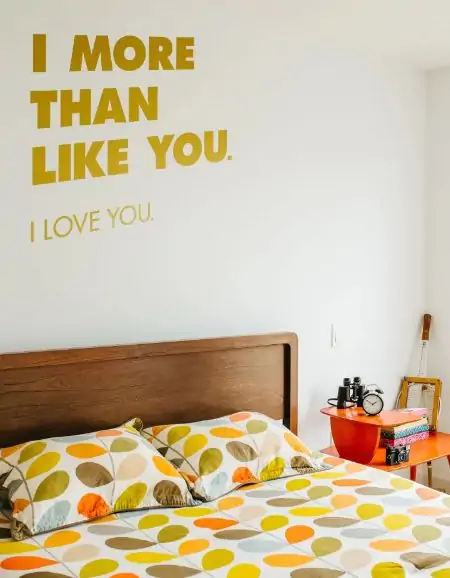 bedroom wall decor idea with lettering