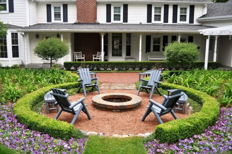 farmhouse front yard landscaping ideas