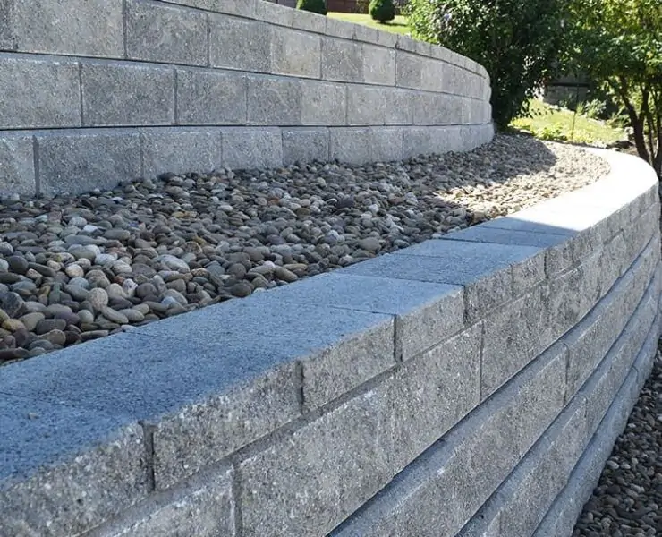 retaining wall on slope