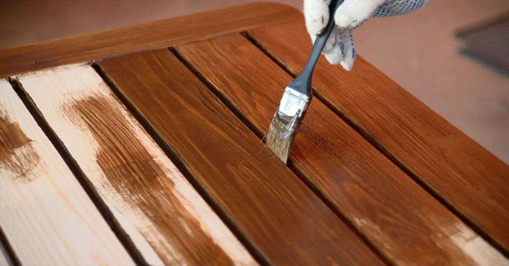 apply primer for wooden front door