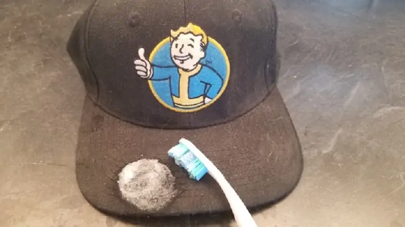 a apply oxiclean tough stains on baseball cap