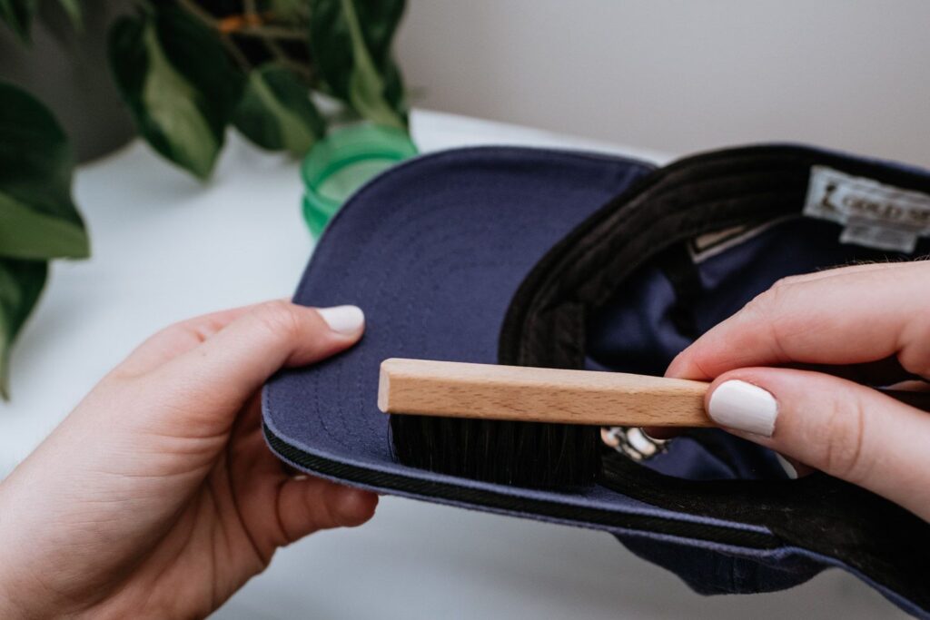 Cleaning hat by hand