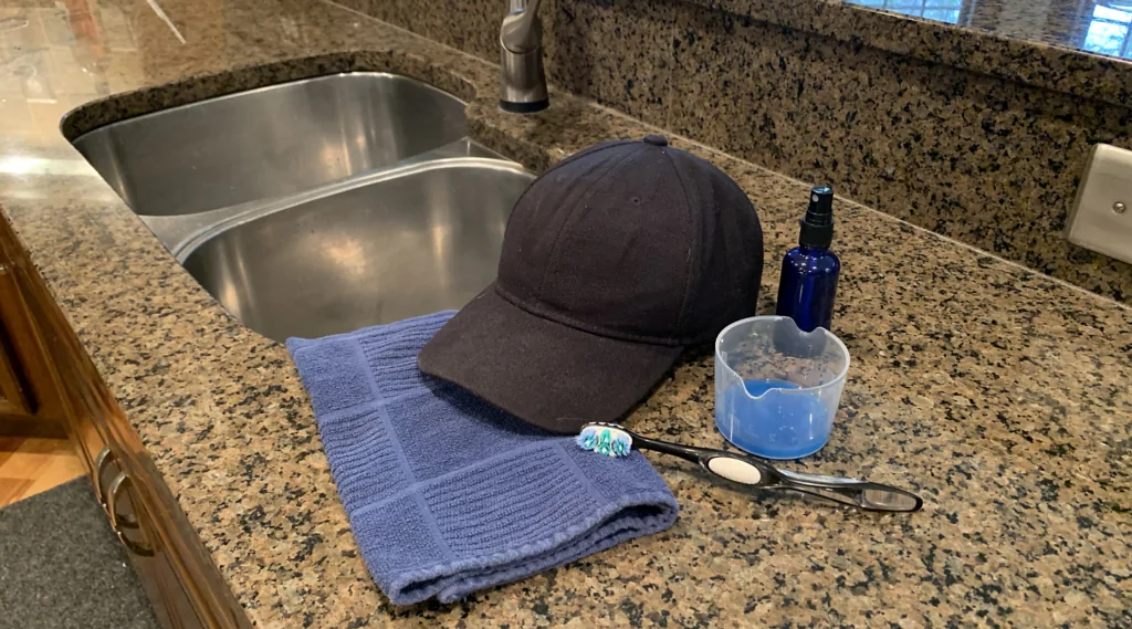 Fill the sink to wash hat