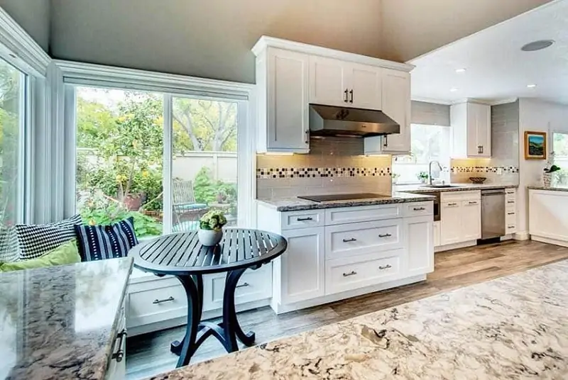 corner breakfast nook for kitchen