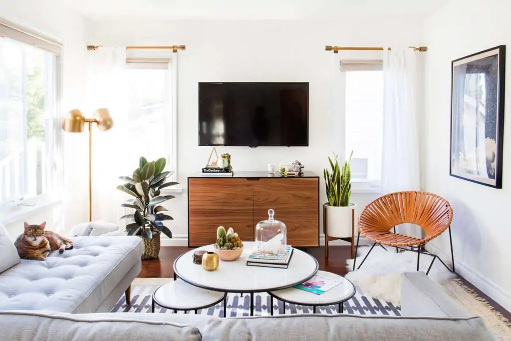 HP Midcentury Inspired living room bdefcdfccddaa