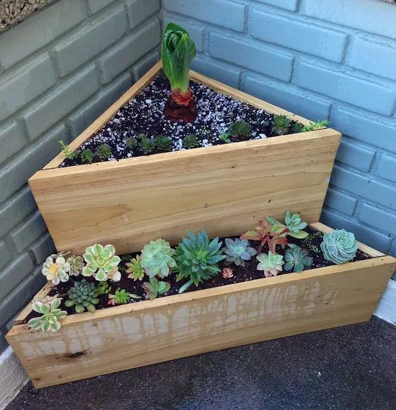 corner planter box