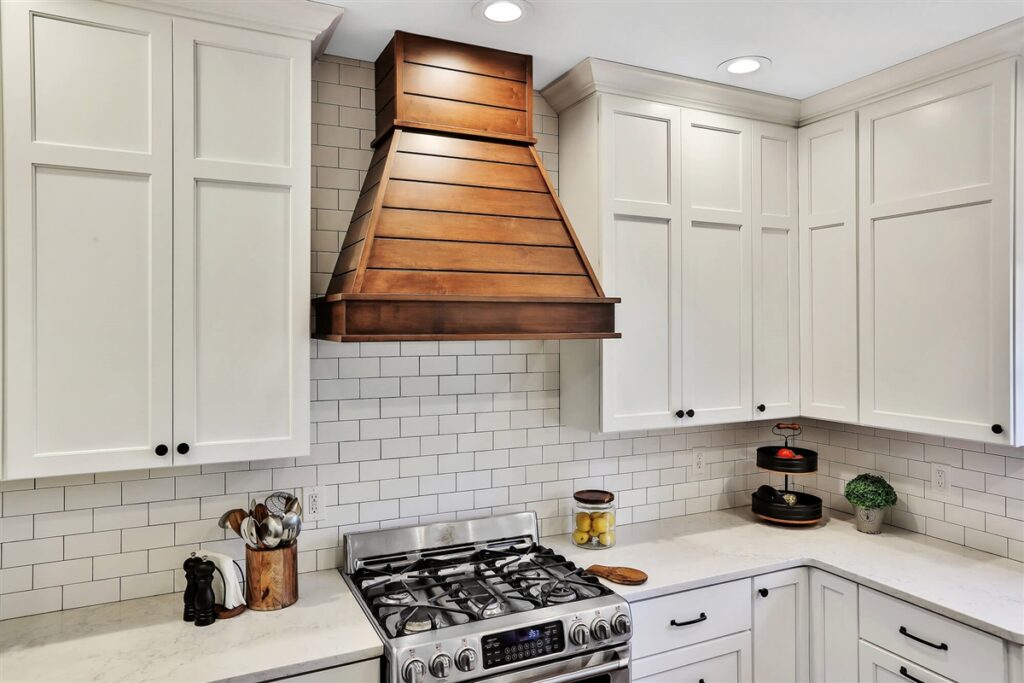 shiplap hood