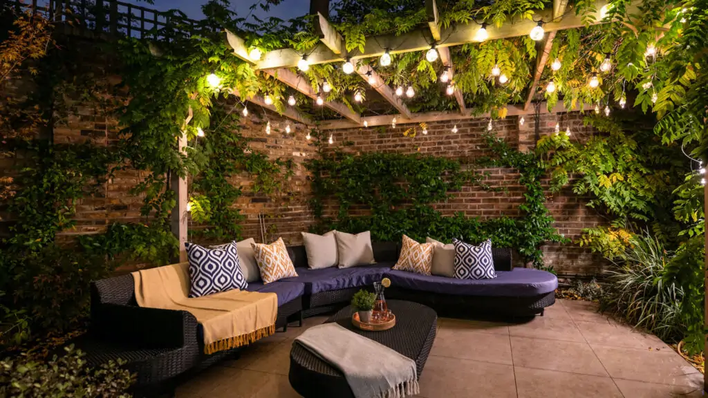Awesome Gazebo Lighting Ideas for Backyard scaled