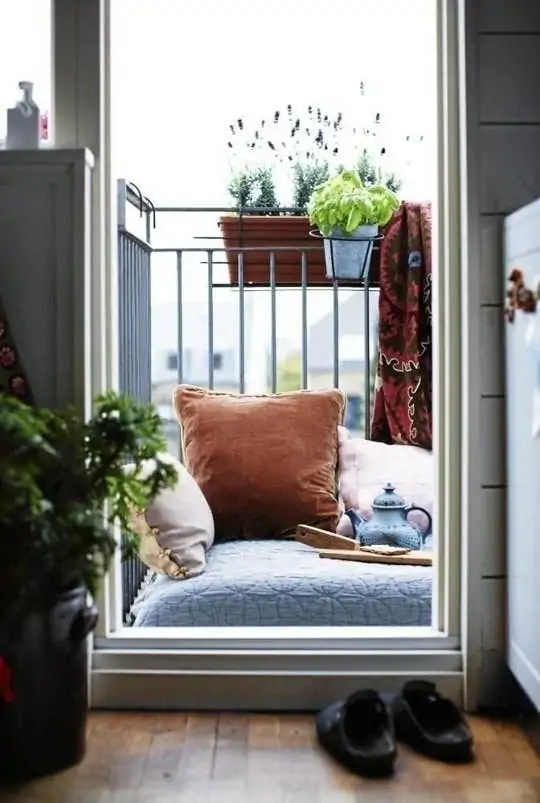 tiny balcony nook