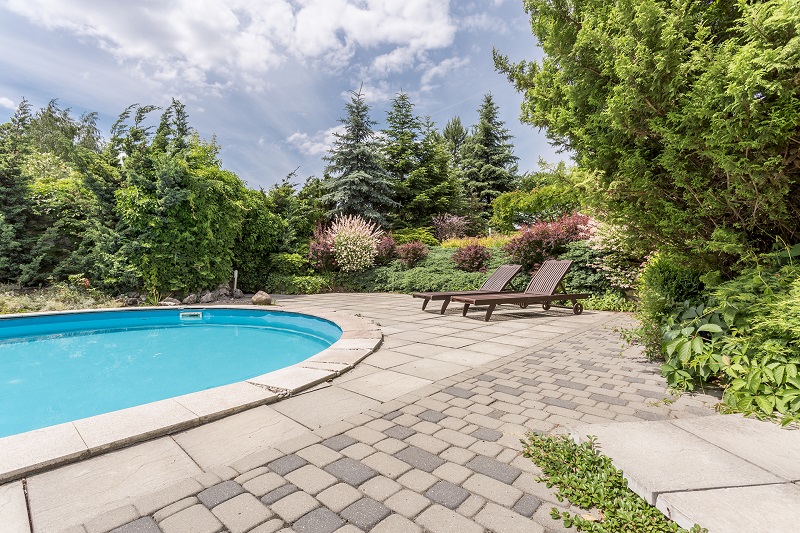 c mix matched pavers for poolside