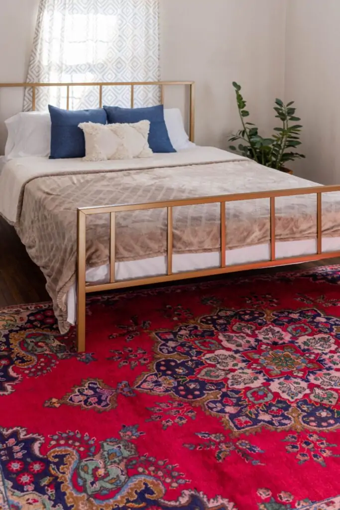 small bedroom rug ideas
